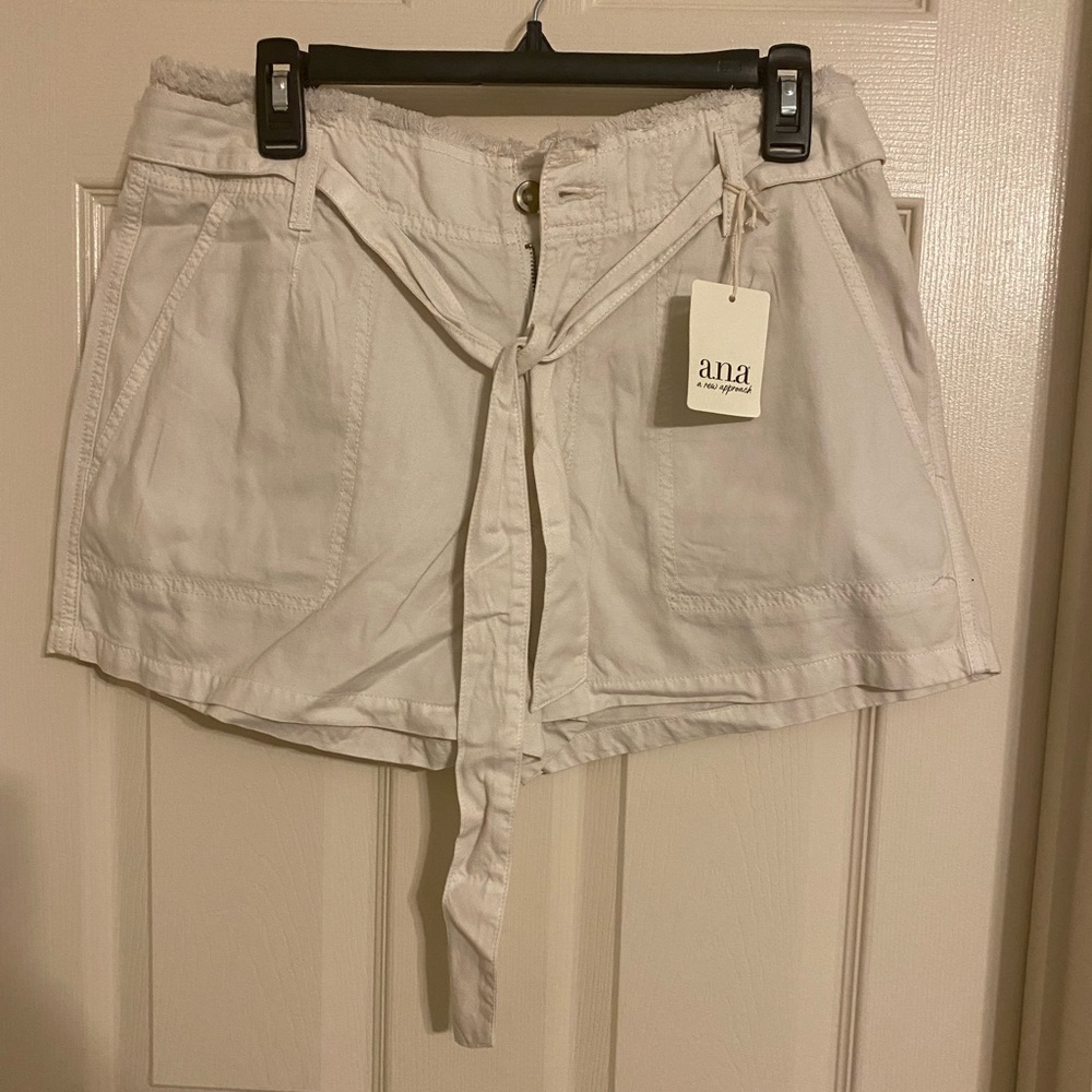 Women’s shorts!